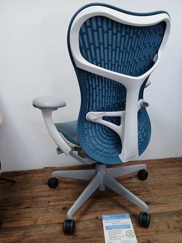 Herman miller mirra chair - 2,