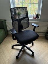 Herman Miller Verus Triflex