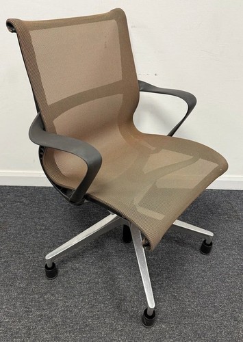 Herman miller setu - herman,